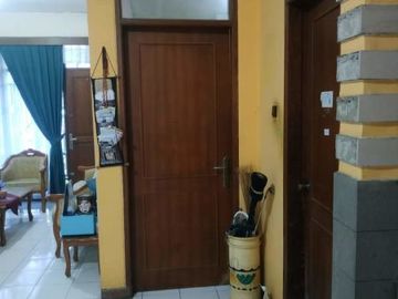 Rumah Lama Terawat Apik Siap Huni Antapani Wetan Bandung