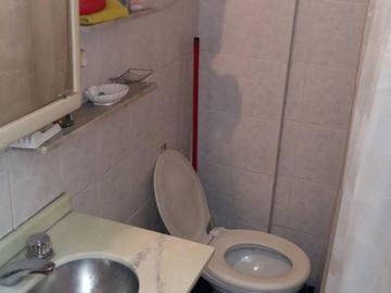DEPARTAMENTO EN VENTA EN FLORES 4 AMBIENTES MUY AMPLIOS METROS DEL SUBTE