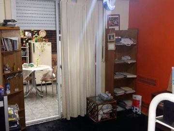 DEPARTAMENTO EN VENTA EN FLORES 4 AMBIENTES MUY AMPLIOS METROS DEL SUBTE