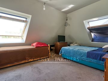 Venta de hermosa y amplia casa en las Pircas, Peñalolén