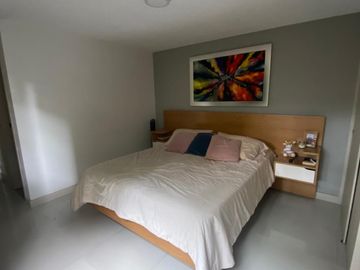 apartamento en venta en belén loma de los bernal. Cod V28368