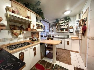 Excelente casa en Lomas de Mirasur
