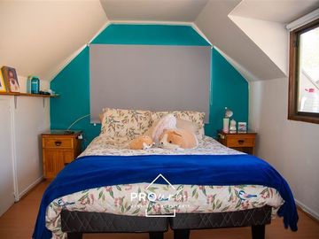 Casa en Venta en Se vende bajo valor de tasación, muy cerca metro Los Dominicos.
