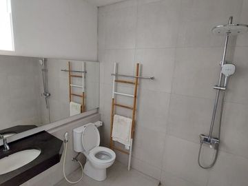 Rumah Ciputat Brand New Strategis Siap Huni Dan Nyaman