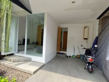Rumah Ciputat Brand New Strategis Siap Huni Dan Nyaman