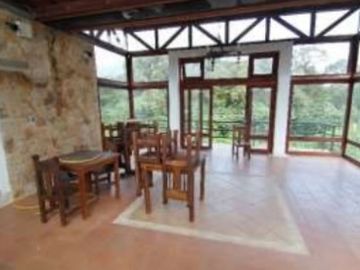 finca en venta en villa ofelia. Cod V11249