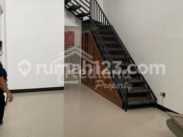 Sewa Rumah di Bukit Wahid , Semarang Barat ( Tt 3477 )