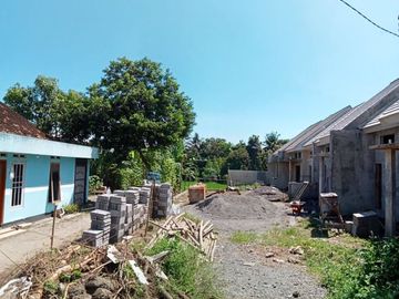 Solusi Rumah Nyaman, Griya Jaban Tipe 55/141 dekat Floating Resto Sleman