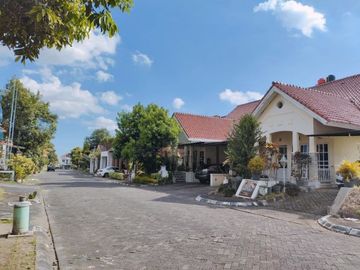 Tanah Dalam Perumahan di Jalan Kaliurang Km 9