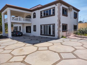 CASA EN VENTA LOMAS DEL CAMPESTRE CD. CUAUHTEMOC, CHIHUAHUA.