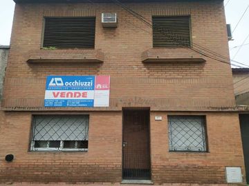 Casa PH en venta en Lanus Este