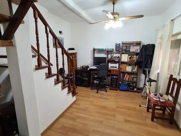 Casa PH en venta en Lanus Este