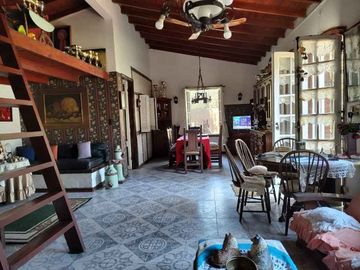 Chalet en venta en Villa Udaondo