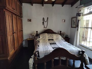 Chalet en venta en Villa Udaondo