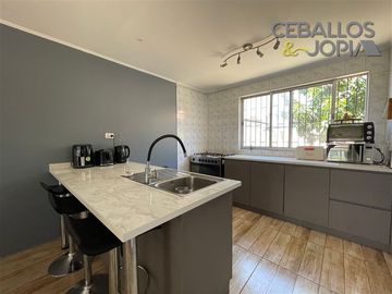 Casa en venta de 4 dorm. en Quilpué