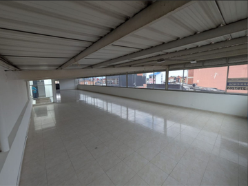 local en arriendo en galerias. Cod A3248