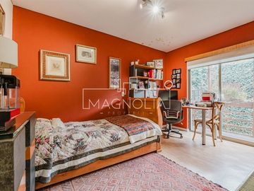 Casa en venta de 6 dorm. en Las Condes