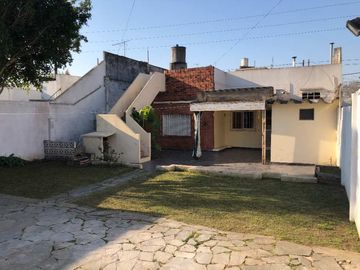 Casa en venta en Ezpeleta Este