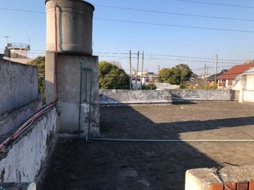 Casa en venta en Ezpeleta Este