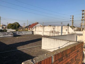 Casa en venta en Ezpeleta Este