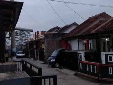 Dijual cepat 2 unit Rumah Kluster minimalis Garut Kota (bebas banjir).