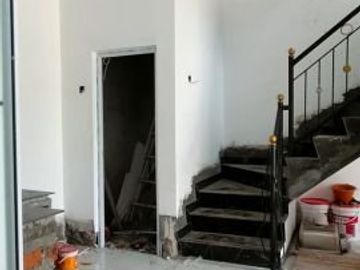 Rumah baru 2 lantai berkonsep classic eropa di ceger taman mini