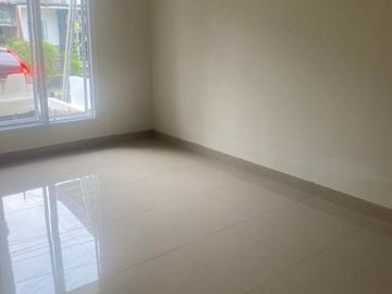 Rumah Bagus Siap Huni 2 Lantai di Tangerang Selatan | SC 7062 - RS