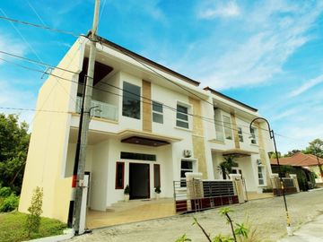 RUMAH MEWAH PREMIUM PALING MURAH DI SLEMAN YOGYAKARTA DEKAT KAMPUS DAN WISATA