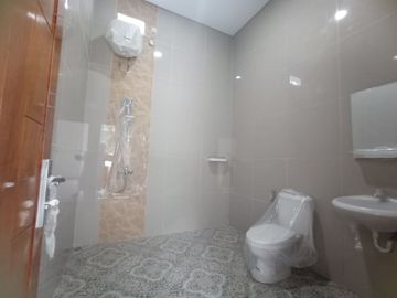 RUMAH MEWAH PREMIUM PALING MURAH DI SLEMAN YOGYAKARTA DEKAT KAMPUS DAN WISATA