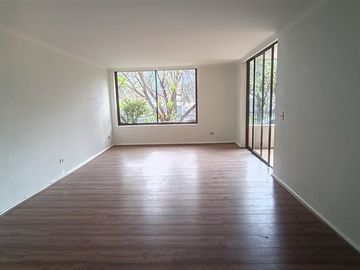 Departamento en venta de 3 dorm. en Vitacura