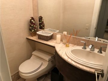 VENDO CASA 4 RECAMARAS CONJUNTO FAMILIAR CERRADO DENTO URB EL CONDADO