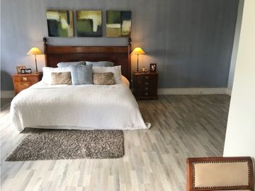 VENDO CASA 4 RECAMARAS CONJUNTO FAMILIAR CERRADO DENTO URB EL CONDADO
