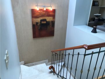 VENDO CASA 4 RECAMARAS CONJUNTO FAMILIAR CERRADO DENTO URB EL CONDADO