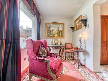 Casa en venta, calle Alberto Risopatron, Pedro de Valdivia Norte.