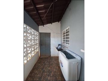 CASA DE 3 HABITACIONES 2 BAÑOS LOS ALGARROBOS