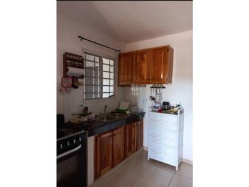 CASA DE 3 HABITACIONES 2 BAÑOS LOS ALGARROBOS