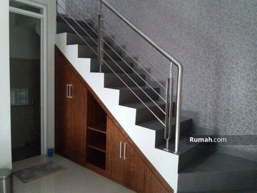 YANG DICARI RUMAH CANTIK 2LT, SIAP HUNI DI KOTA JOGJA