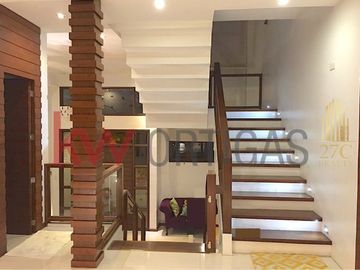 Elegant House for Sale in Wedgewoods Subd. , near Ayala Westgrove Hts.