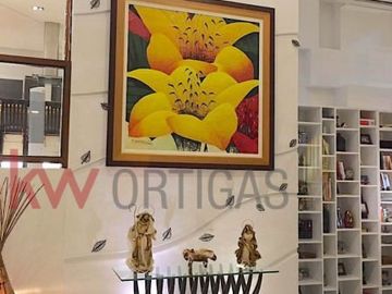 Elegant House for Sale in Wedgewoods Subd. , near Ayala Westgrove Hts.