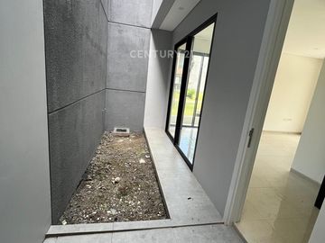 Disewakan Rumah Bagus Siap Huni Strategis Di Bintaro Sektor 9