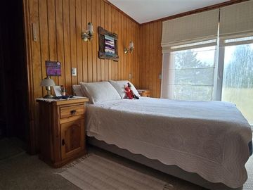 Casa en venta de 5 dorm. en Puerto Varas