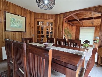 Casa en venta de 5 dorm. en Puerto Varas