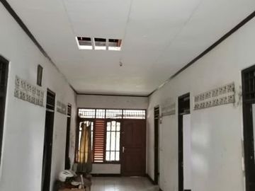 Rumah kemanggisan,perlu renov,hadap timur,harga 3,5M nego