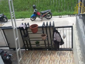 cepat Rumah Cisaranten Dengan sebagian isinya | SUKARNA