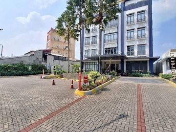 Gedung 5 Lantai Dengan Lokasi Premium Di Jl Raya Lebak Bulus