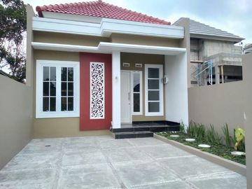 Rumah Minimalis Cantik Dekat Pasar Gentan