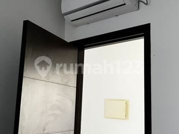 Disewakan Rumah Furnished di Cluster Georgia Pik 2