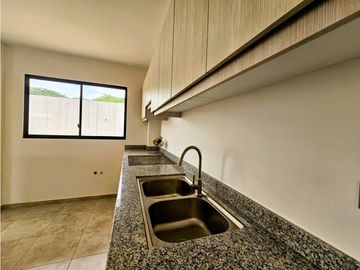Baru Jardin, Portoviejo, vendo lindas casas de 3 dormitorios