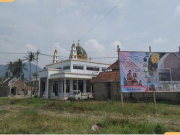 RUMAH DENGAN GAYA SKANDINAVIAN FASADE TERAKOTA HARGA SPESIAL