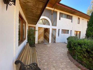 Casa vendo 7D 8B piscina gran quincho condominio Talagante